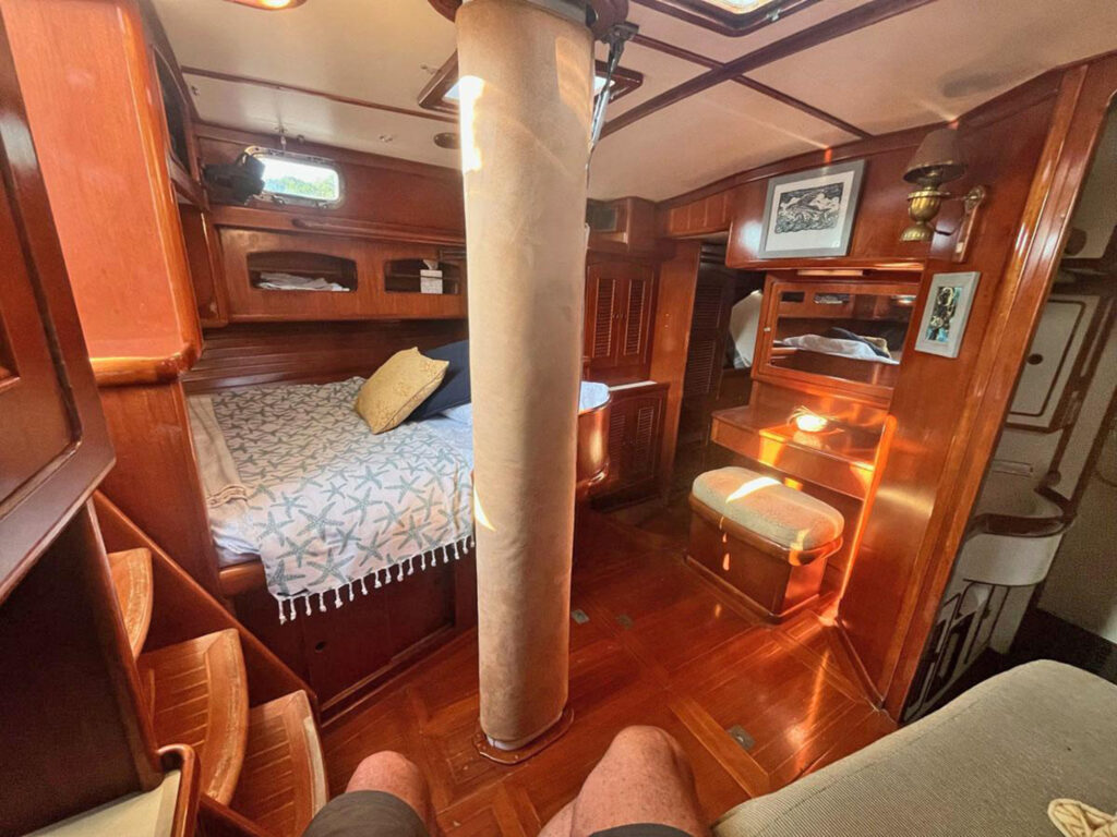 Ketch stateroom