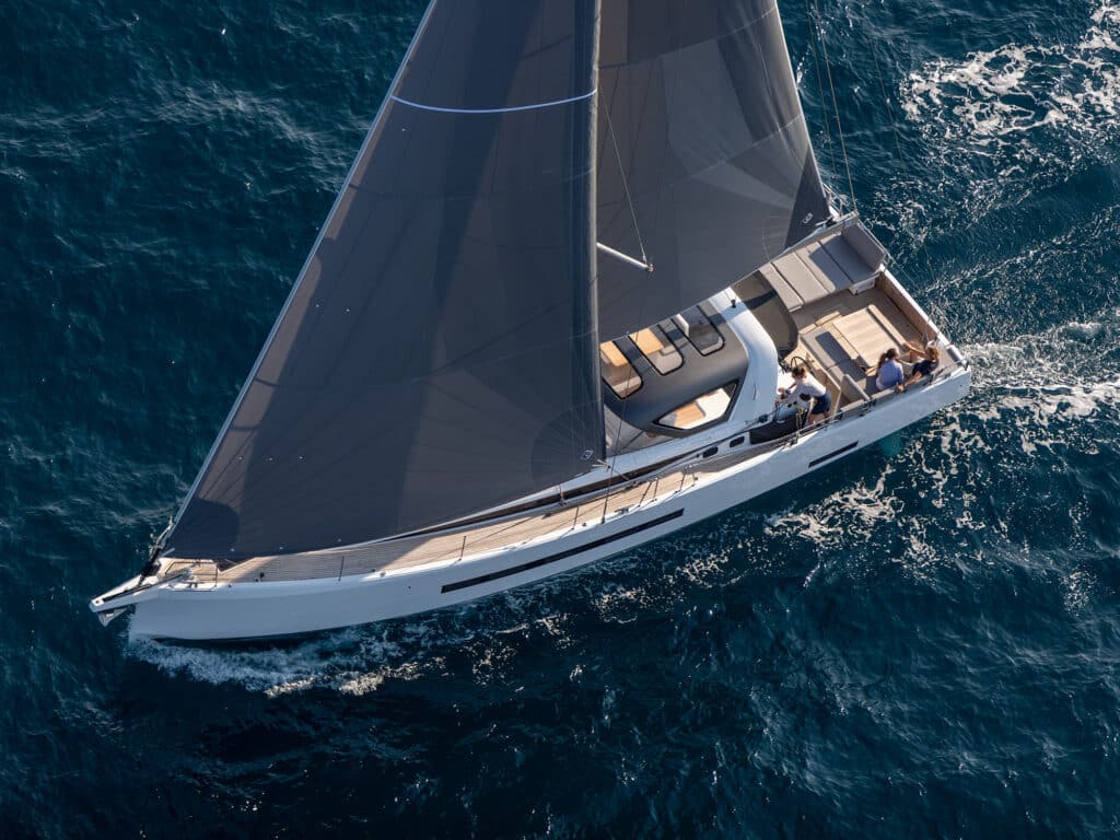 Jeanneau Yachts 55 arial